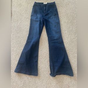 Flare stretchy jeans